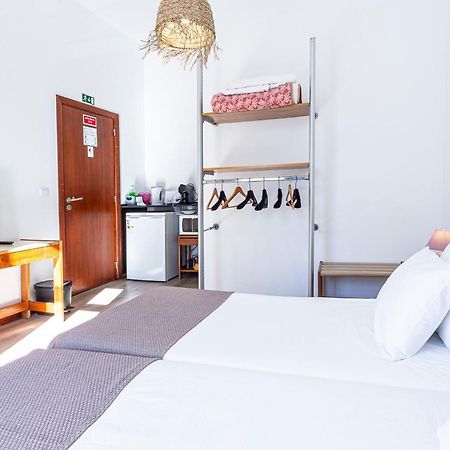 Casa Da Ribeira Apartment ฟุงชาล ภายนอก รูปภาพ
