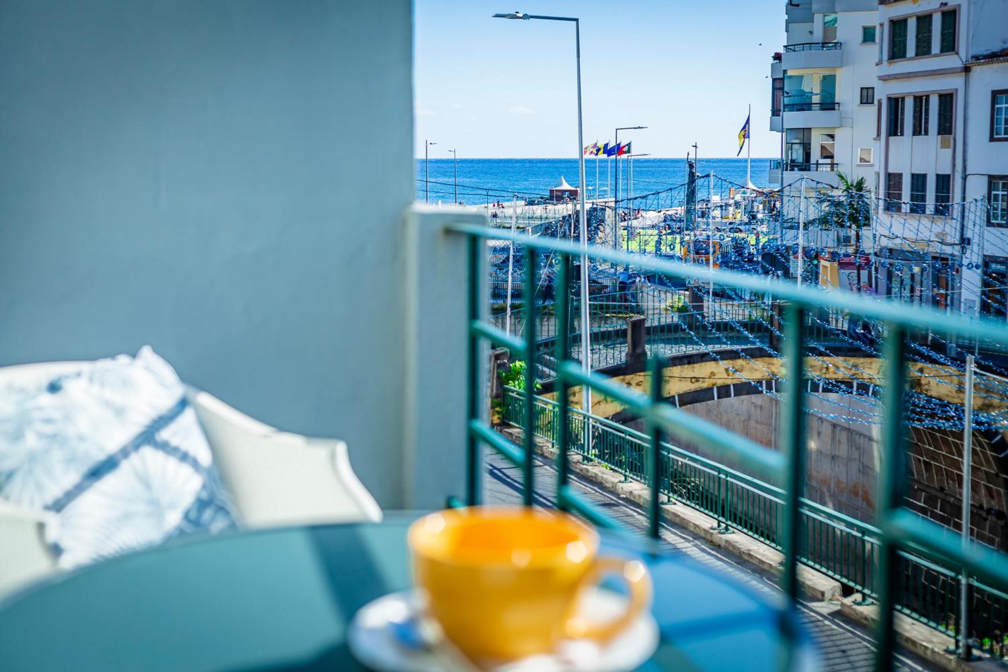 Casa Da Ribeira Apartment ฟุงชาล ภายนอก รูปภาพ