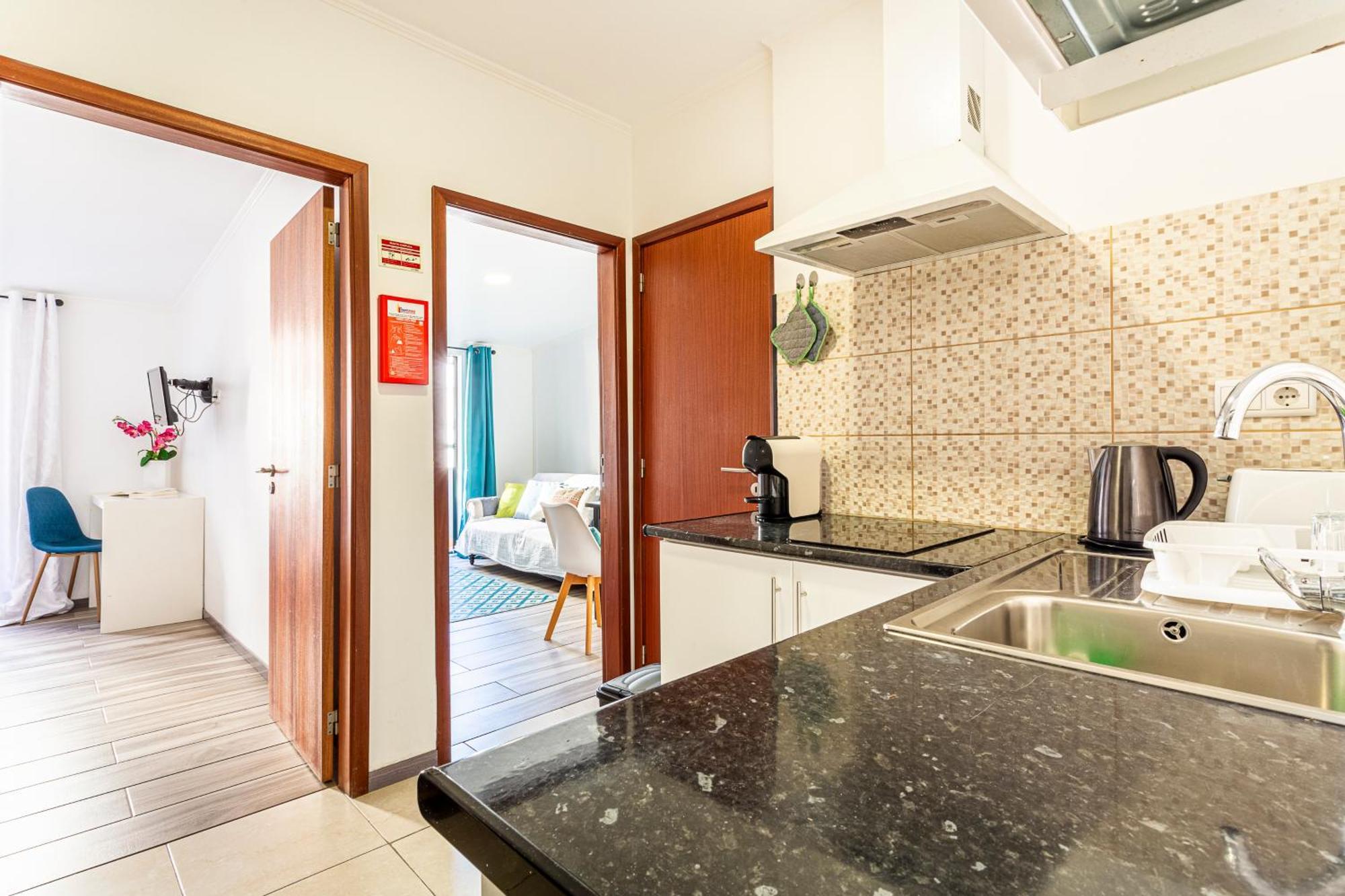Casa Da Ribeira Apartment ฟุงชาล ภายนอก รูปภาพ